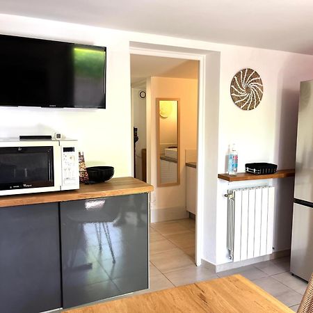 Appartement Deux Pieces Donnant Sur Un Jardin Антіб Екстер'єр фото
