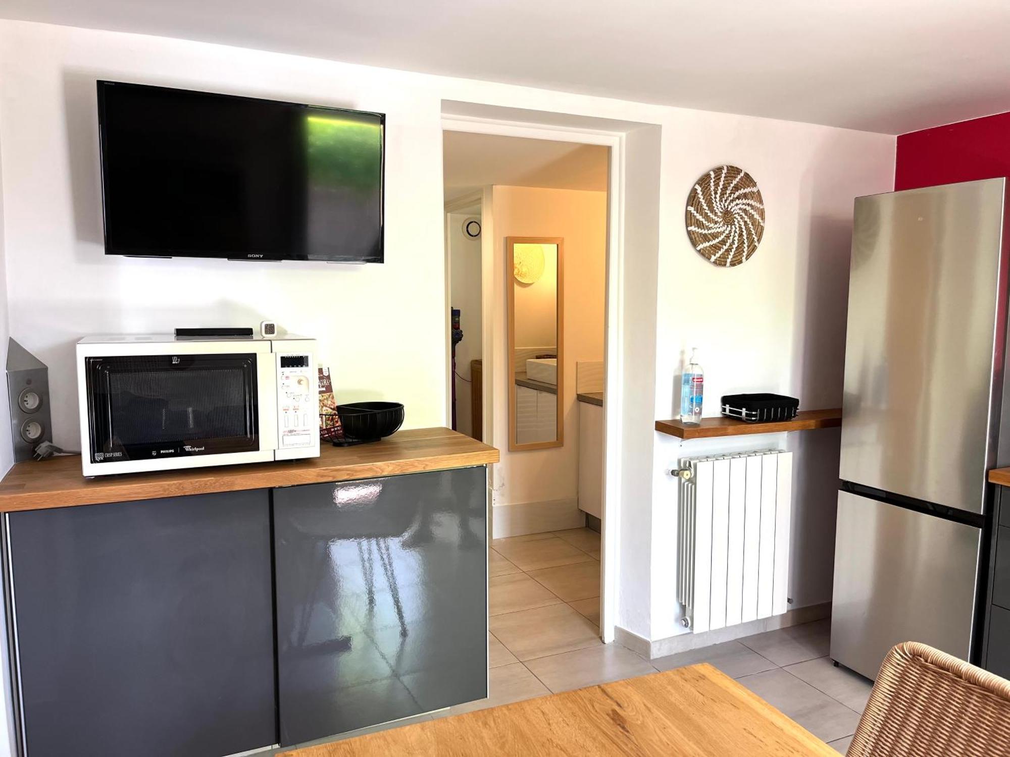 Appartement Deux Pieces Donnant Sur Un Jardin Антіб Екстер'єр фото